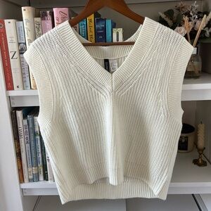 Divided Ribbed Sweater Vest